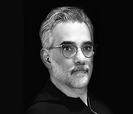 以人为本的AI未来：战略、人才、文化